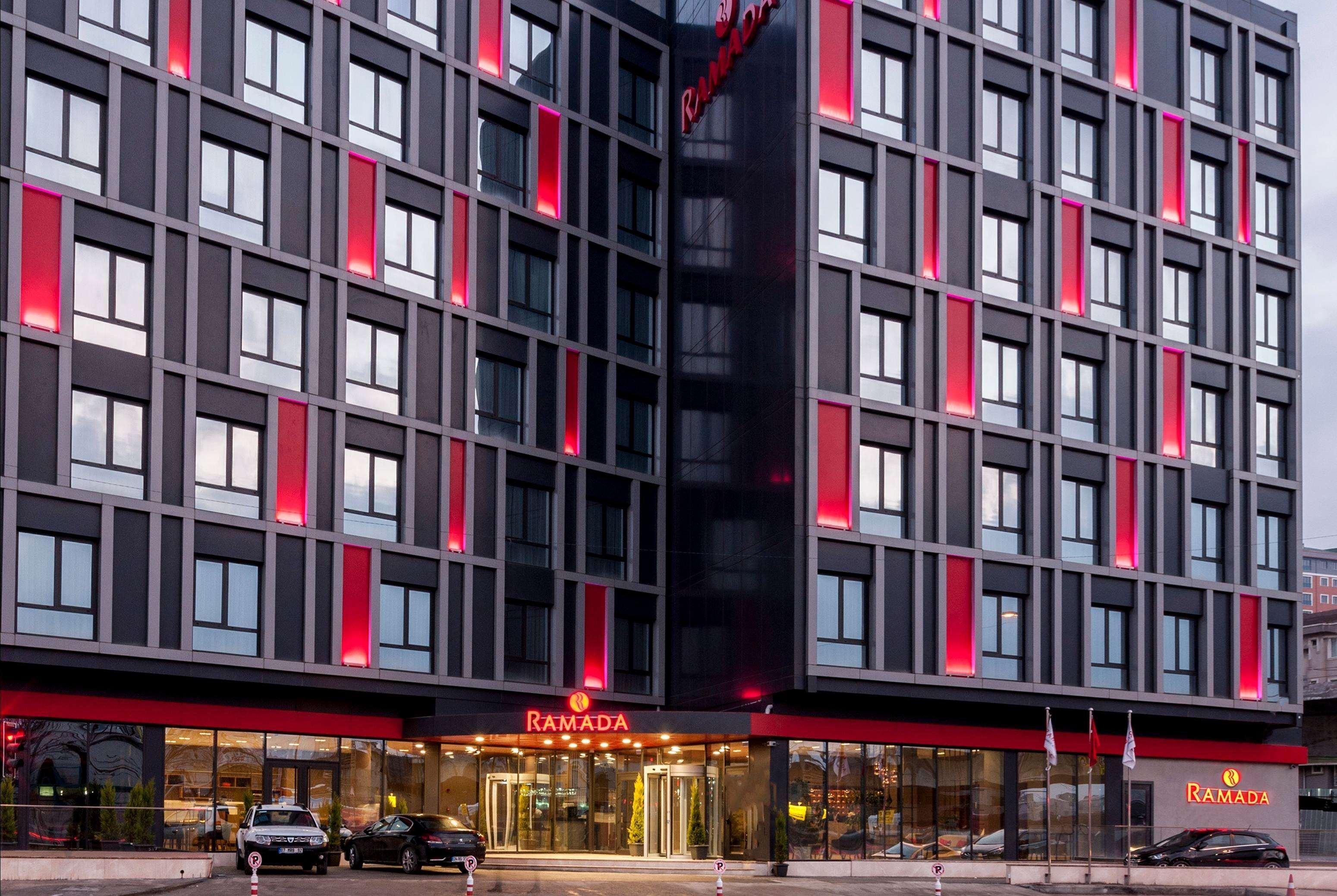 Ramada By Wyndham Istanbul Alibeykoy Hotel Exterior foto